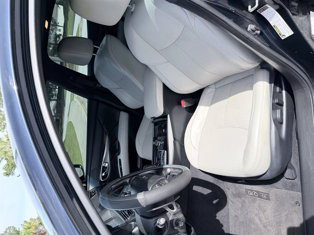 2015 INFINITI Q70 3.7 - Photo 11